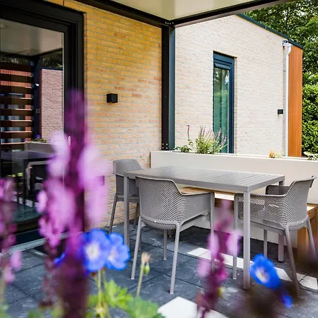 Holiday home In With Garden *